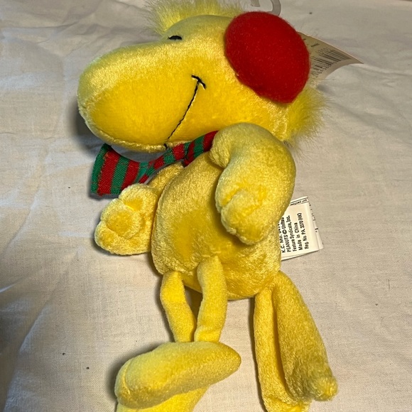 Peanuts stuffed Woodstock. - Picture 4 of 8